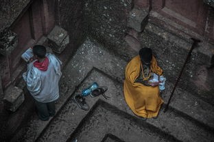 (羽衣狐传说手游下载)羽衣狐传说作为一款融合了传统中国神话与现代动作游戏元素的作品，吸引了众多玩家的关注。以下是一篇关于这款游戏的1103字原创文章，从多个角度进行分析介绍，并附上常见问答及参考文献。