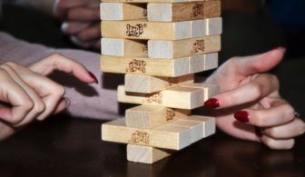 (众神大陆阵容推荐)众神大陆阵容解析，多元视角下的角色分析与FAQ汇总